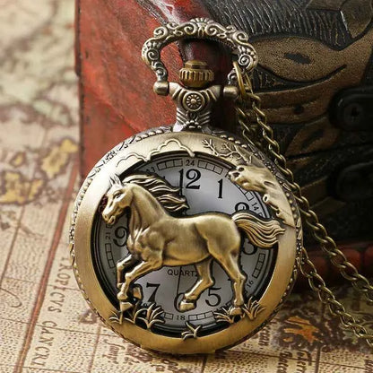 Retro Bronze Hollow Horse Design Quartz Pocket Watch Vintage Necklace Gifts Fashion New Men Women Exquisite Watches Relogios